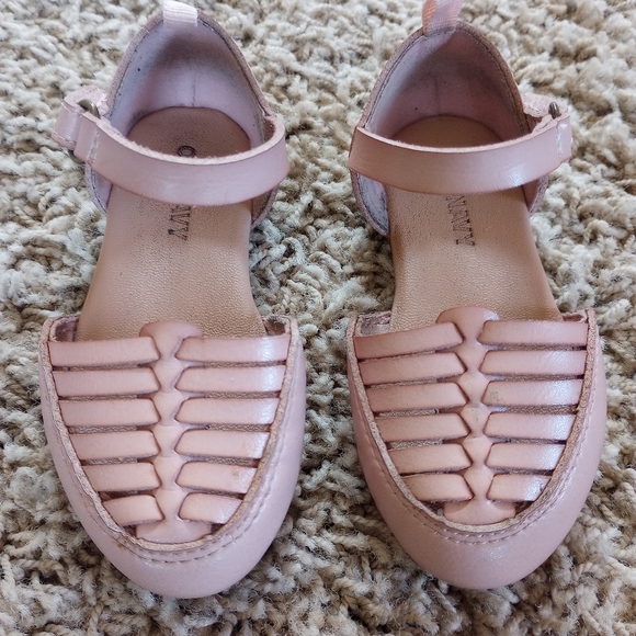 Old Navy toddler shoes size 5 - Picture 3 of 4